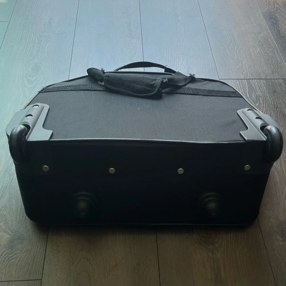Protege Rolling Suitcase